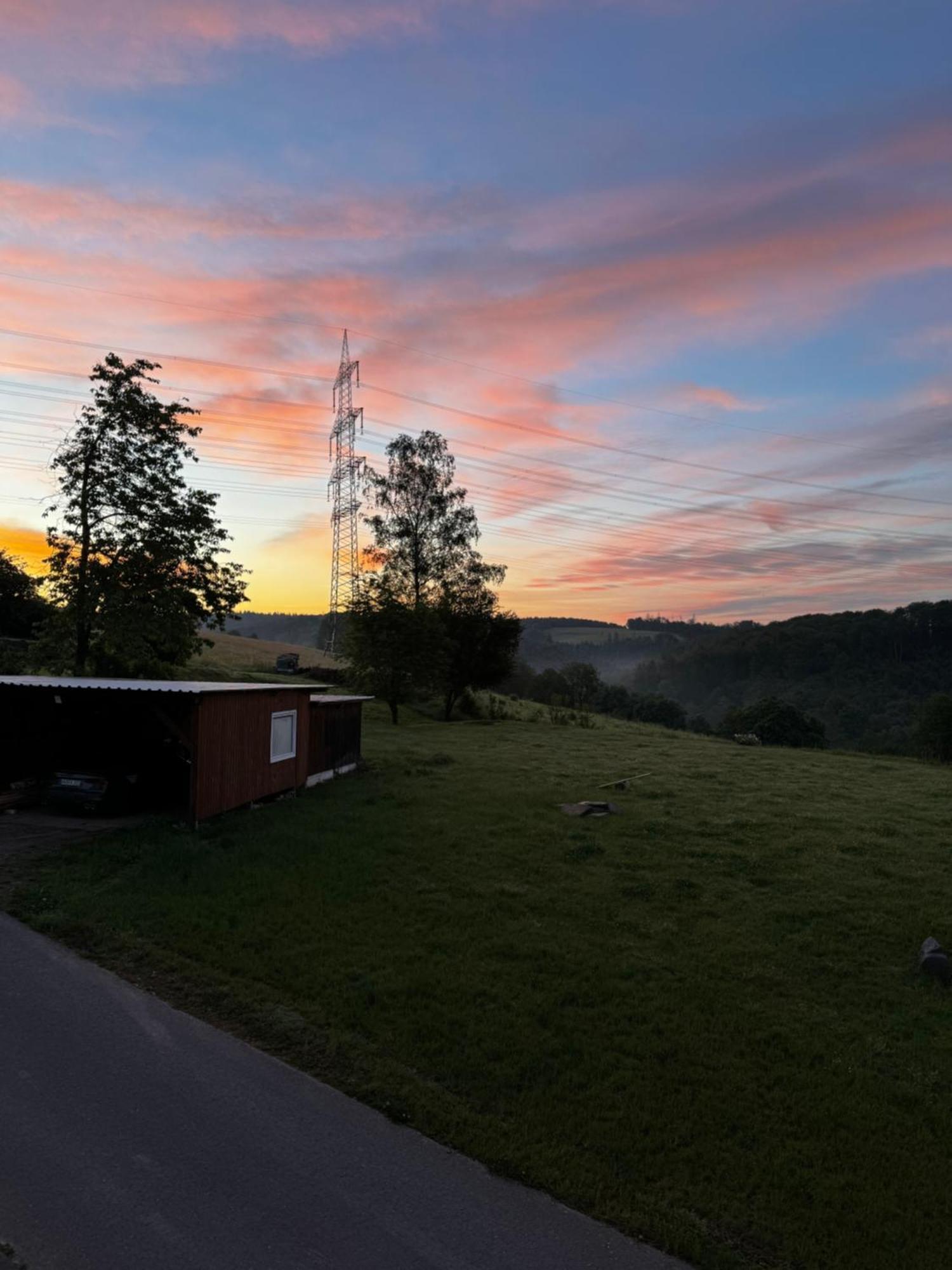 Bornhahn - Idylle Im Westerwald Katzwinkel  エクステリア 写真