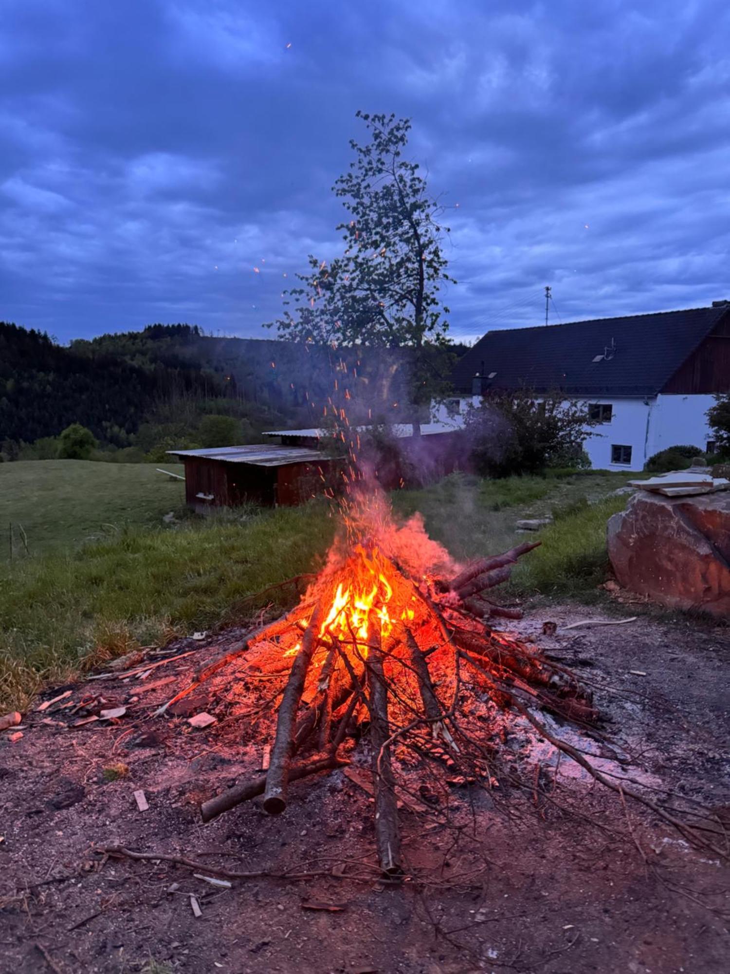 Bornhahn - Idylle Im Westerwald Katzwinkel  エクステリア 写真